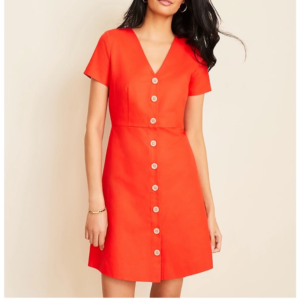 Ann Taylor Buttondown V-Neck Dress Sz 4 EUC